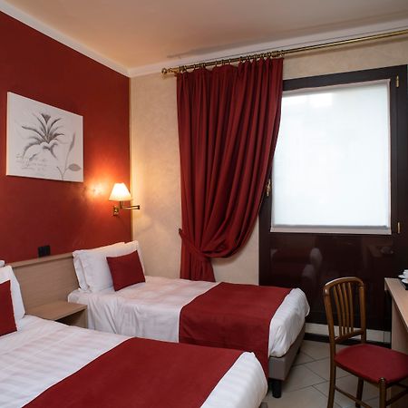 Hotel Plaza Torino Esterno foto