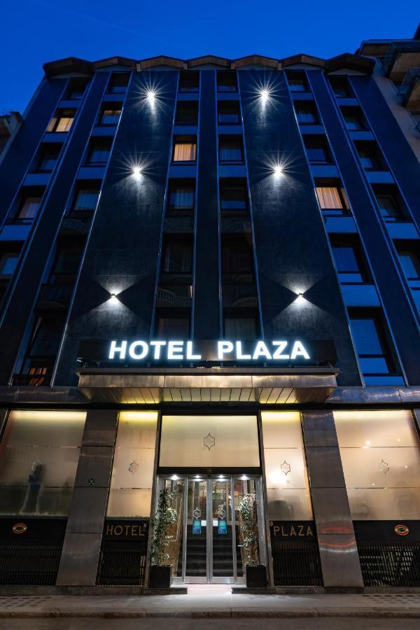 Hotel Plaza Torino Esterno foto