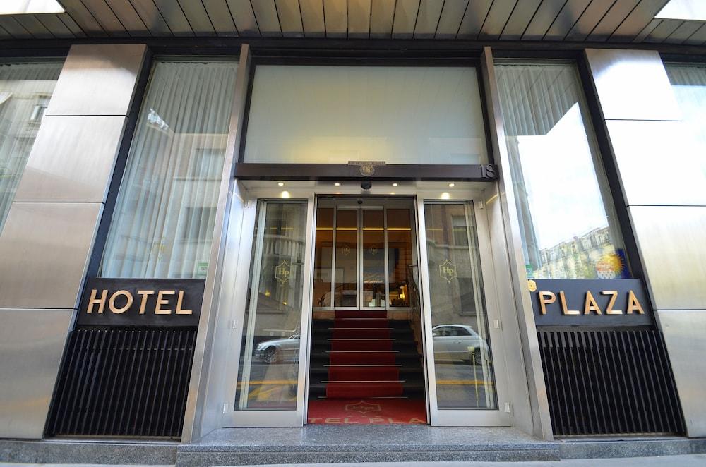 Hotel Plaza Torino Esterno foto