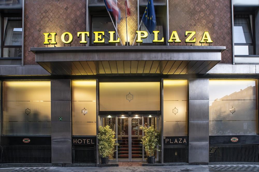Hotel Plaza Torino Esterno foto