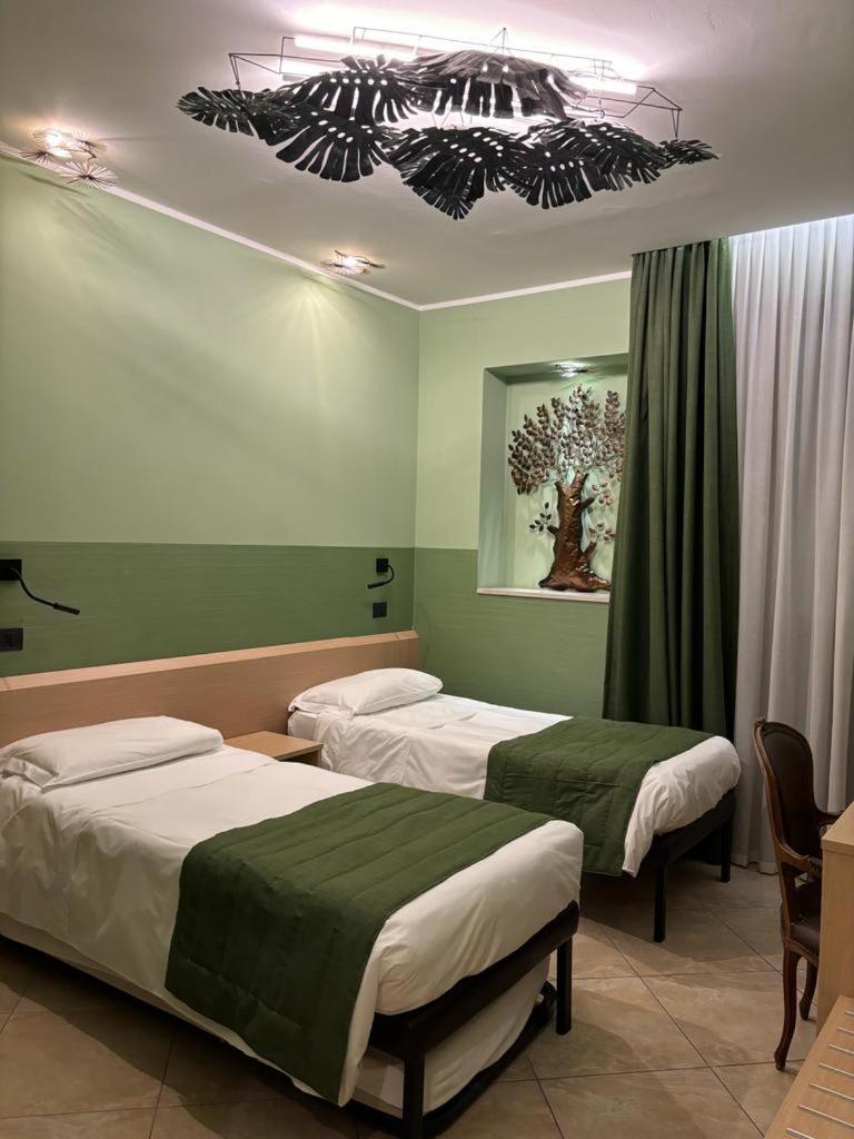 Hotel Plaza Torino Esterno foto